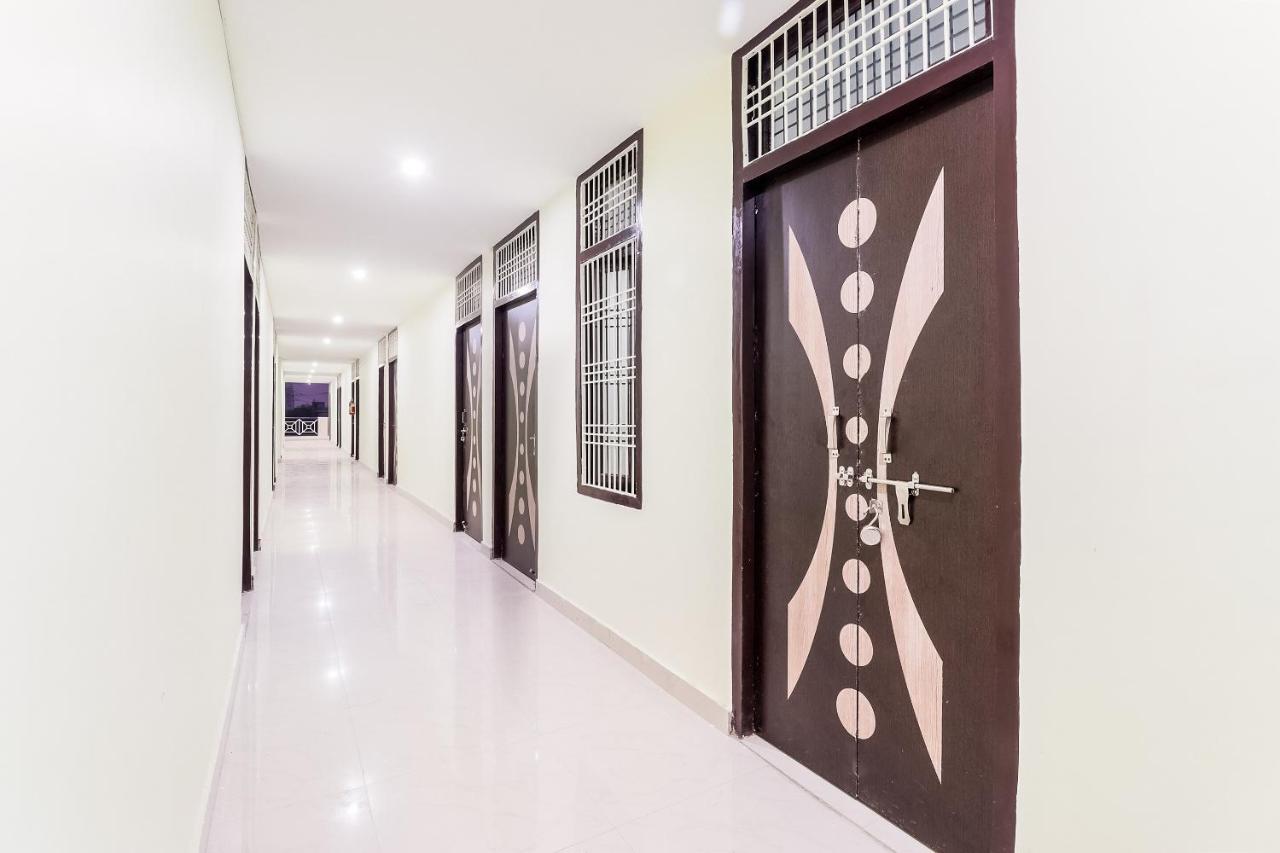 Spot On 63000 Hotel S.S. Plaza Banthra Sikandarpur Dış mekan fotoğraf