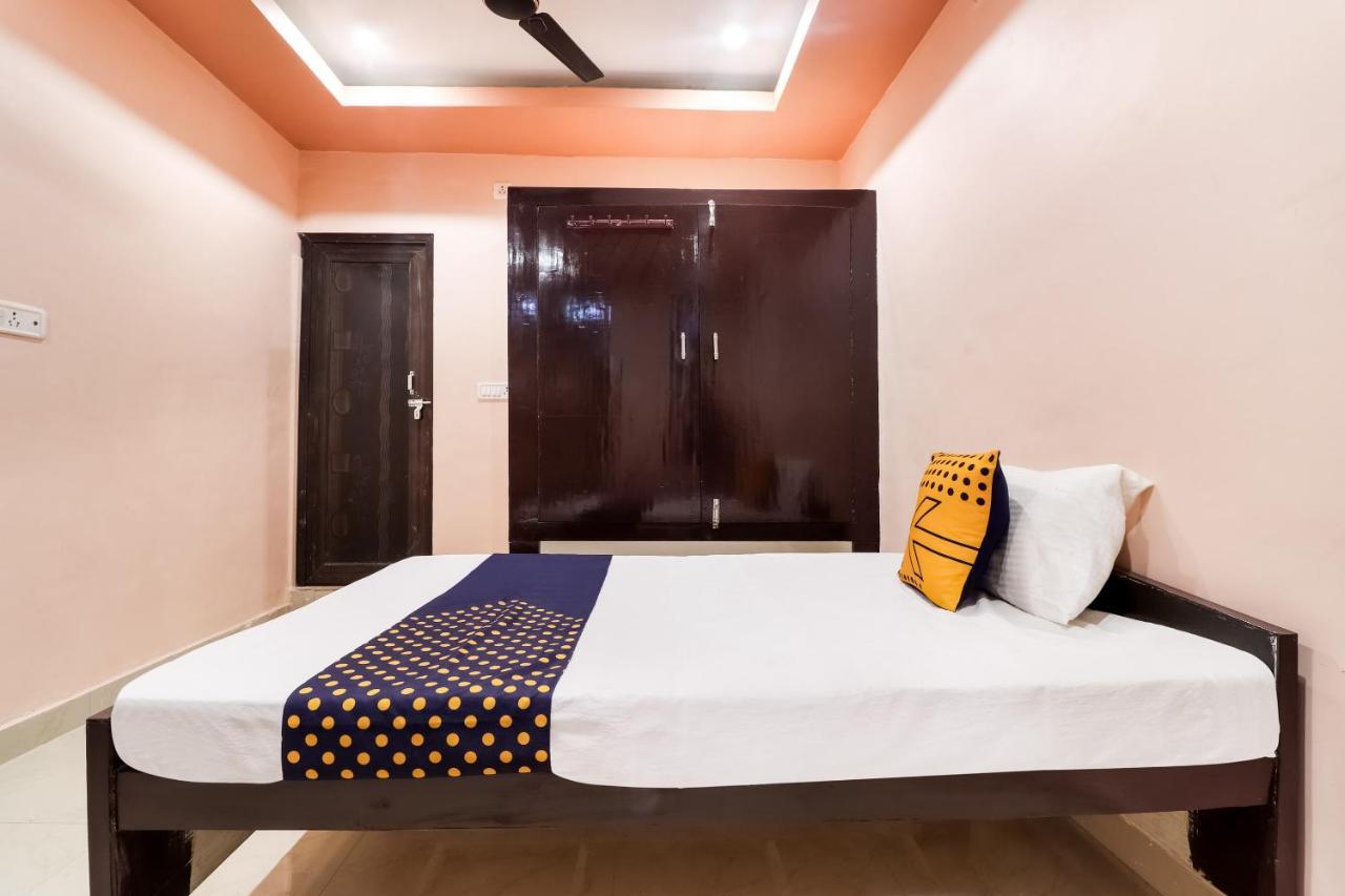Spot On 63000 Hotel S.S. Plaza Banthra Sikandarpur Dış mekan fotoğraf