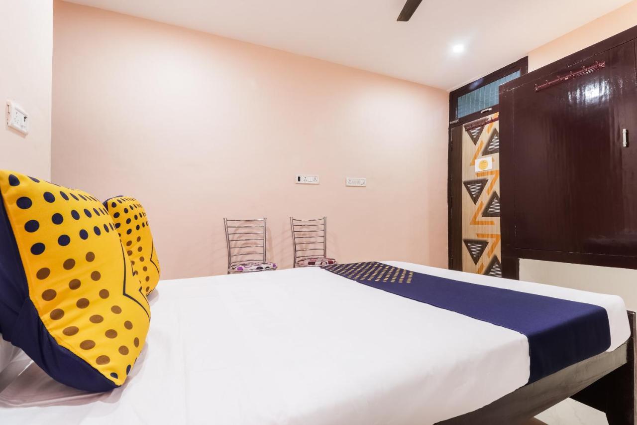 Spot On 63000 Hotel S.S. Plaza Banthra Sikandarpur Dış mekan fotoğraf